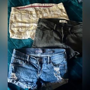 Women’s Hollister shorts